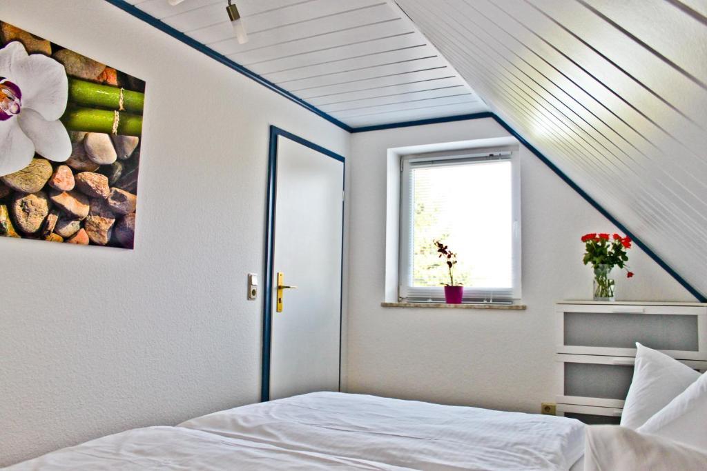 Hof Kranichstein Hotel Kluis Kamer foto